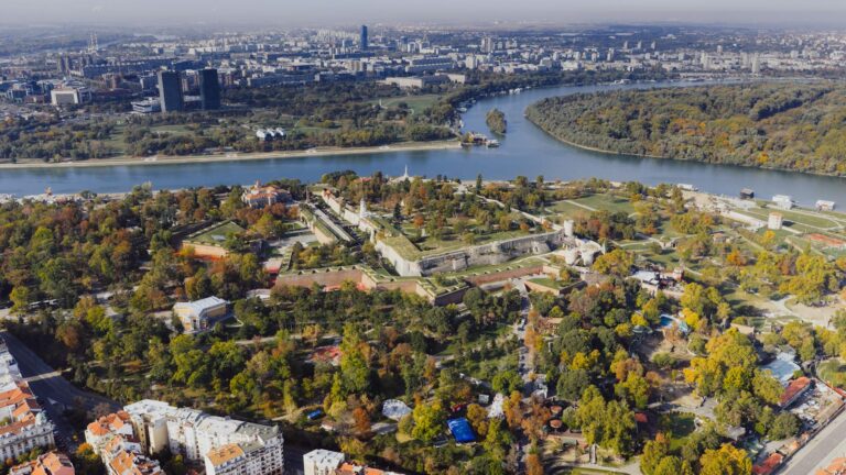 10 Essential LGBTQ+ Themed Horrors for Pride Month - Featured image