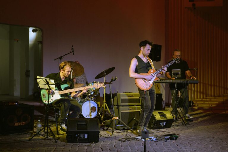 15 Essential Indie Horror Film Festivals - Featured image