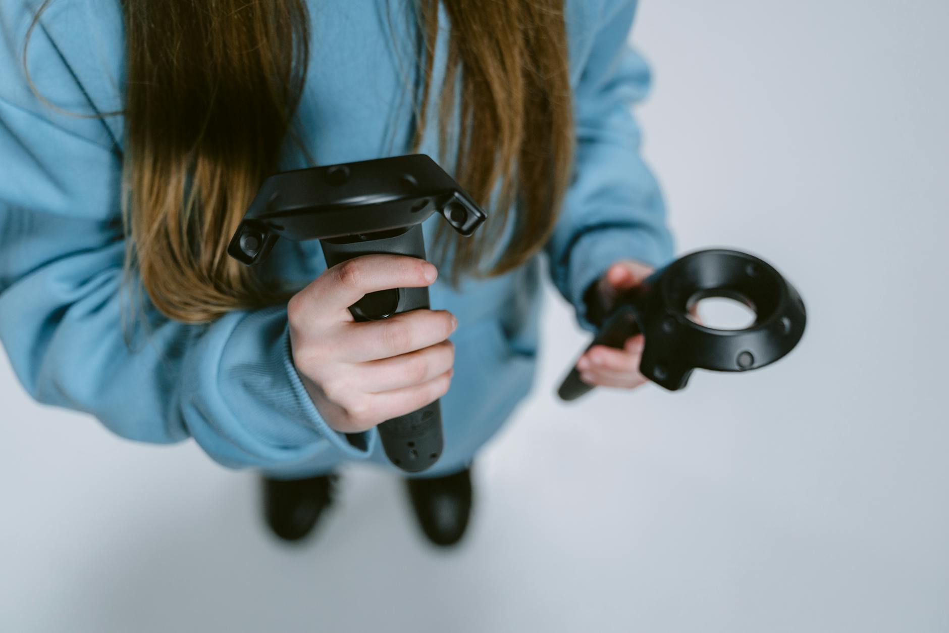 Bioluminescence and Lighting in Avatar's Background Environments