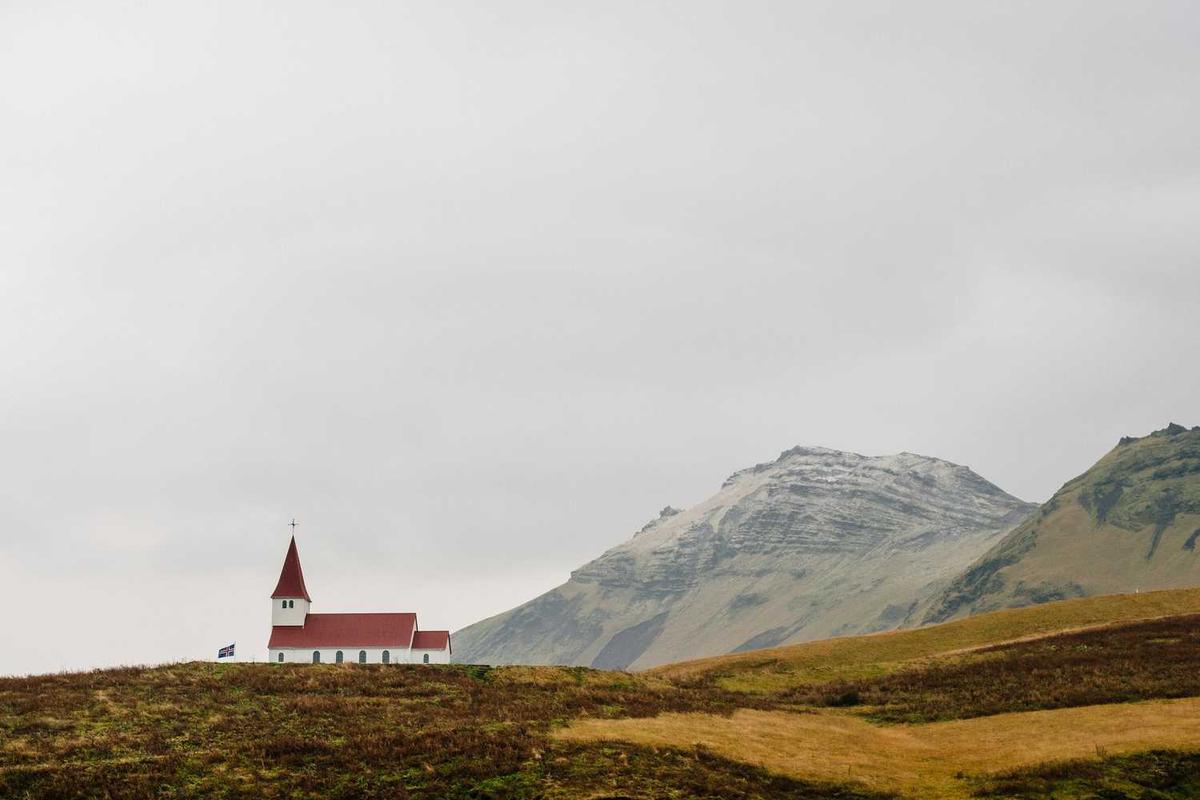 Common Fears and Nightmares After Watching Horror Films Like FNAF