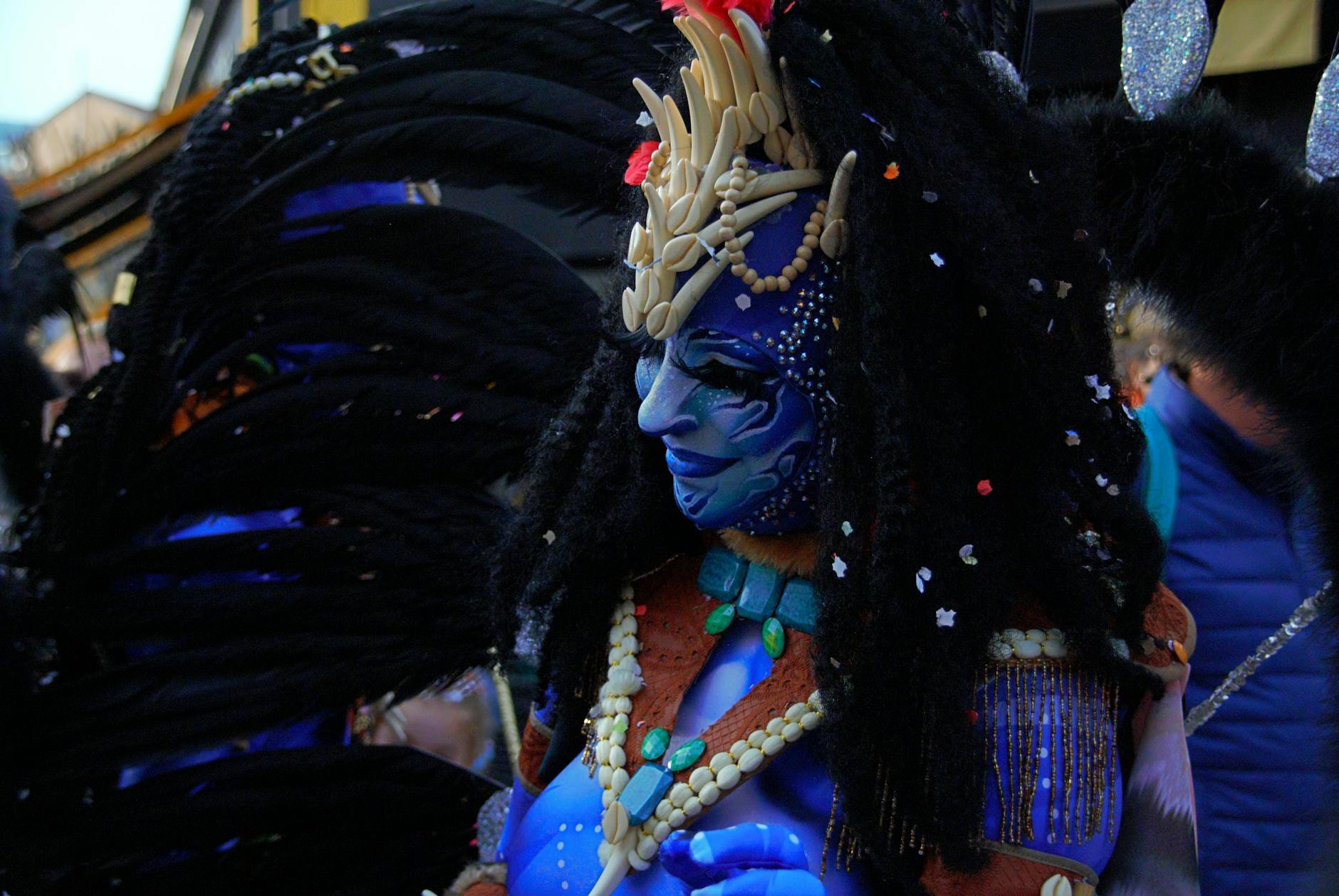 Comparing Avatar's Approach to Traditional CGI-Heavy Films