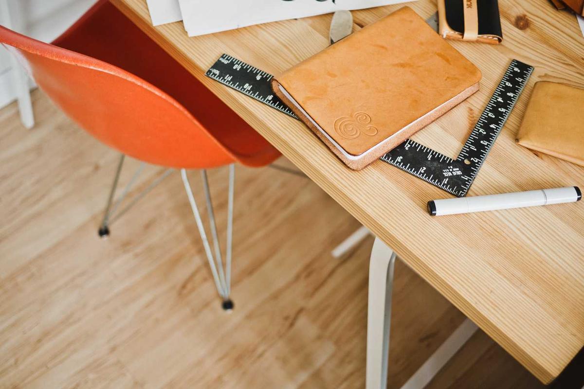 Comparing Snow White Movie Ratings and Age Recommendations