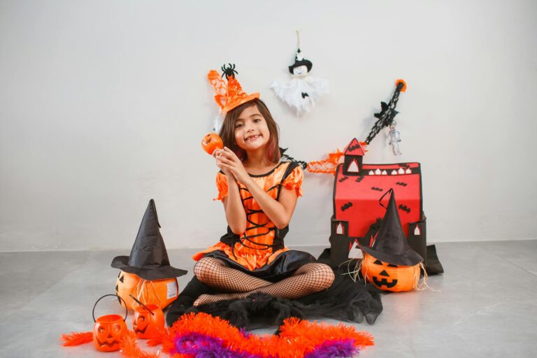 Hocus Pocus Three Spooky Scenes Guide - Featured image