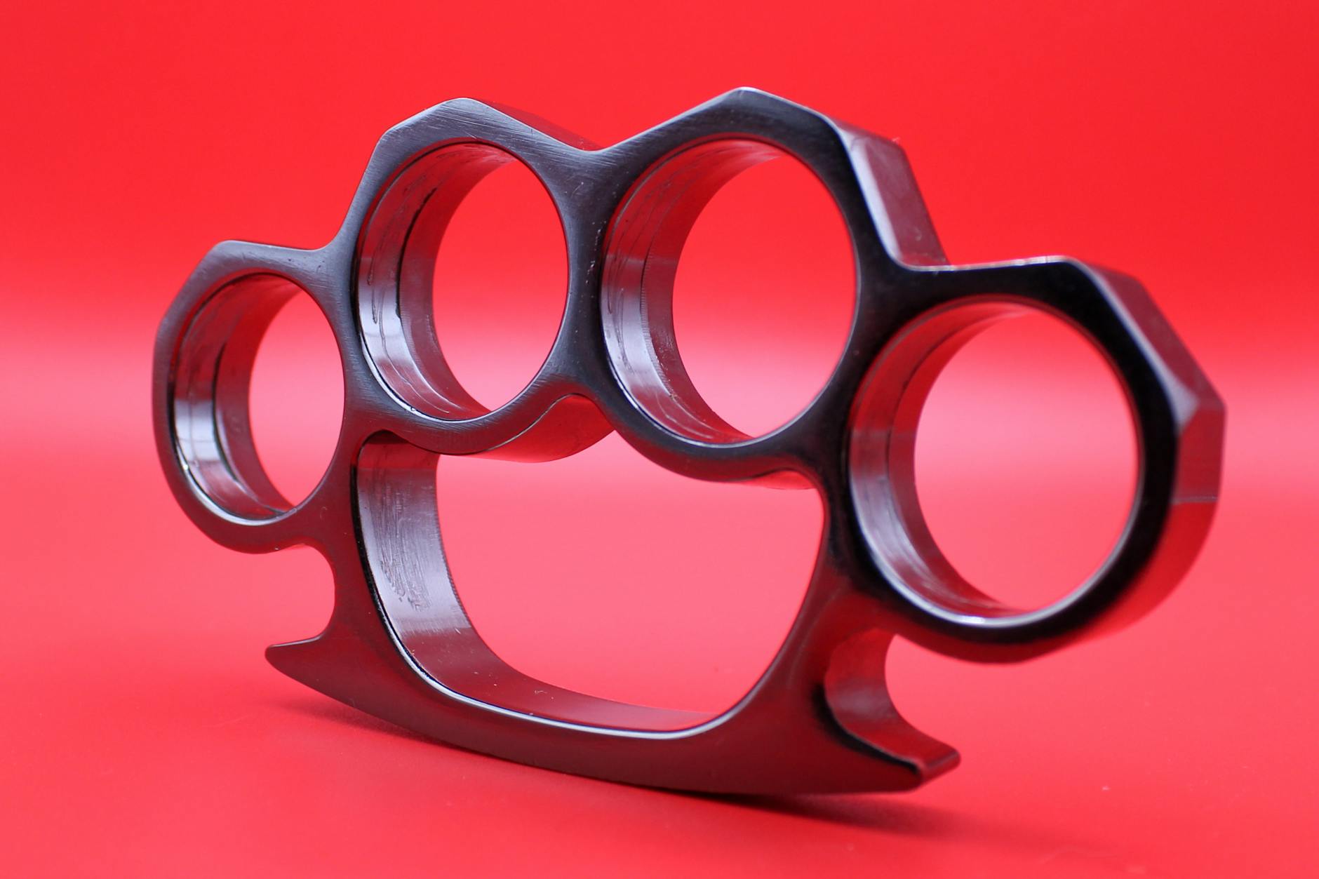 How Does Weapons Violence Define the Modern Thriller Genre?