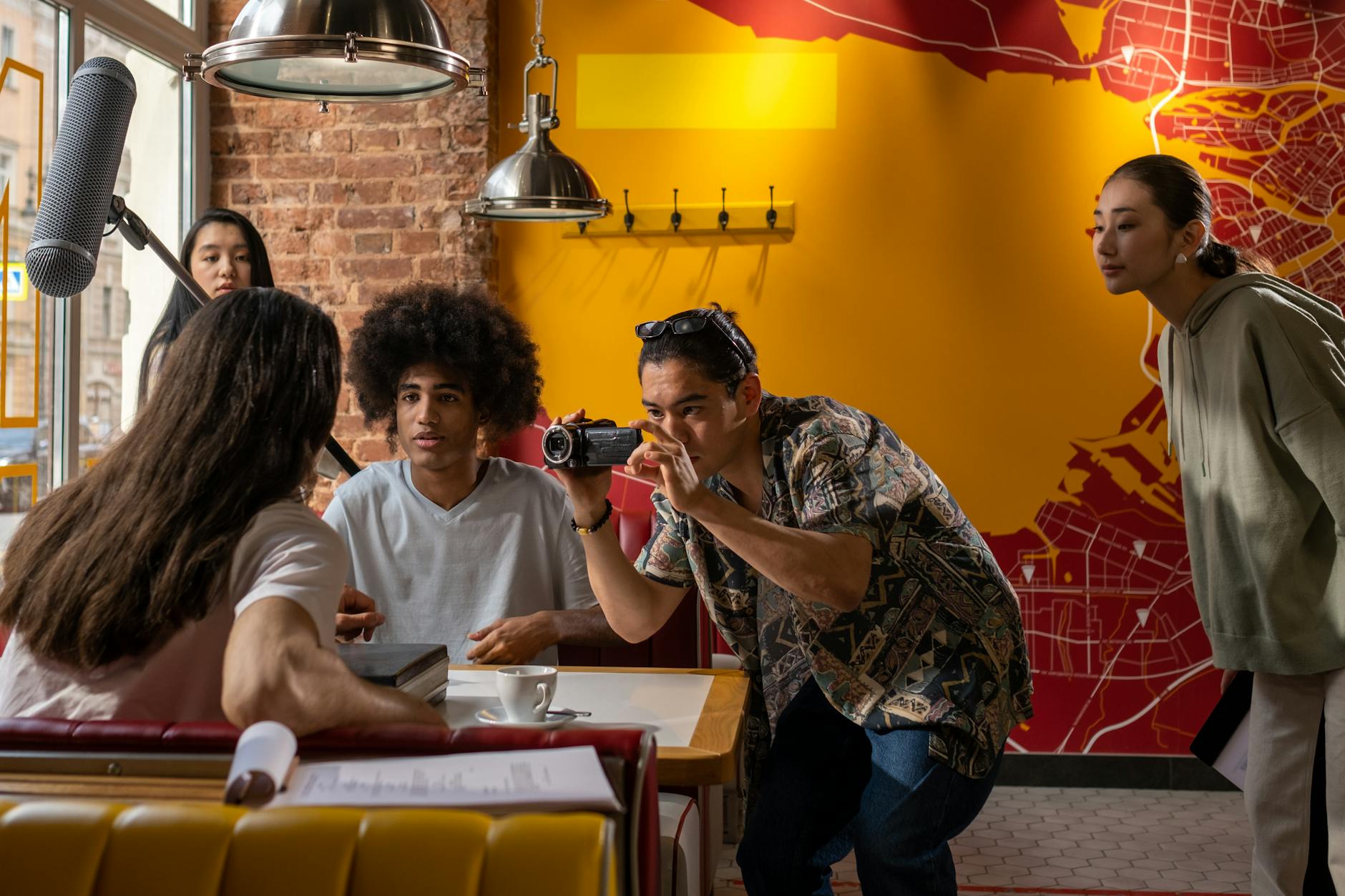 How Independent Distribution Shapes Cult Film Discovery in 2025