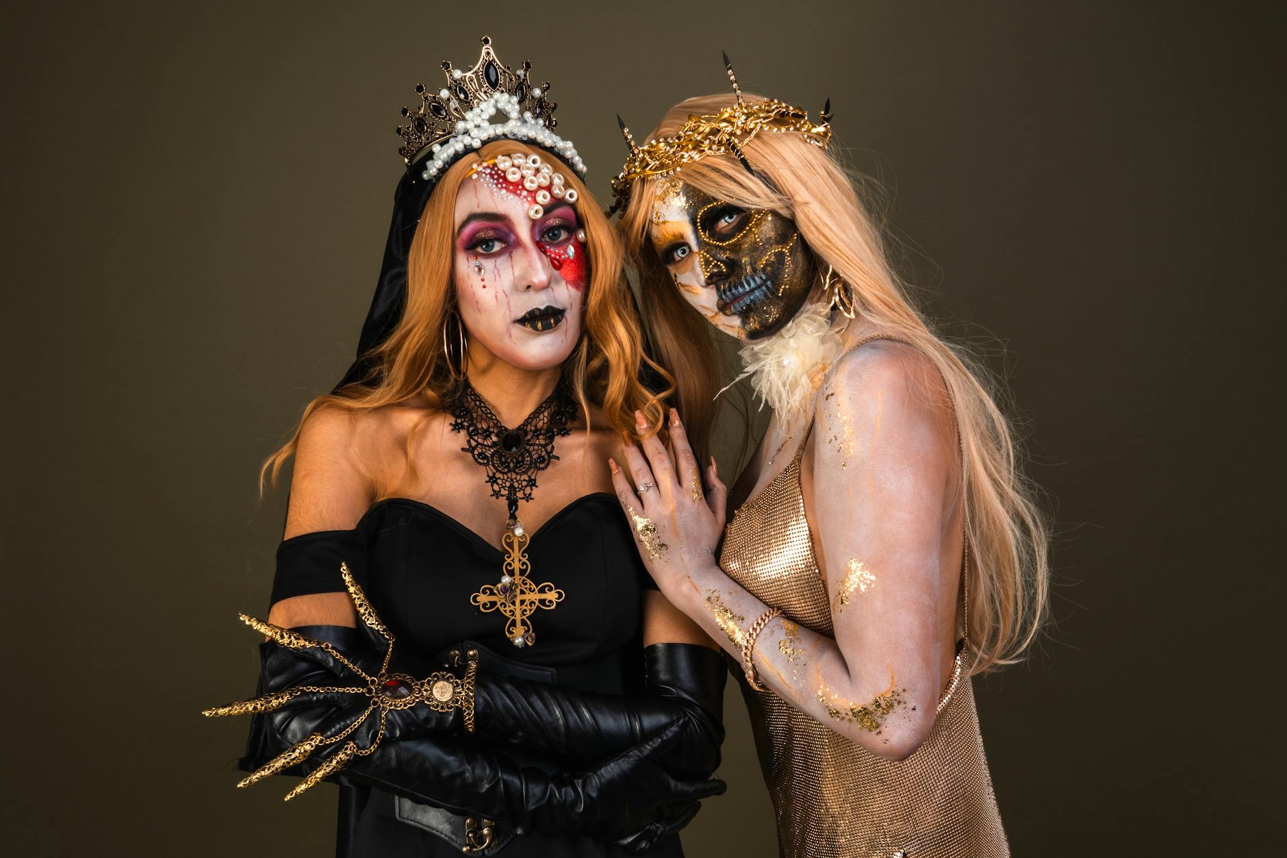 How Modern Gothic Horror Films Use Setting to Create Atmosphere