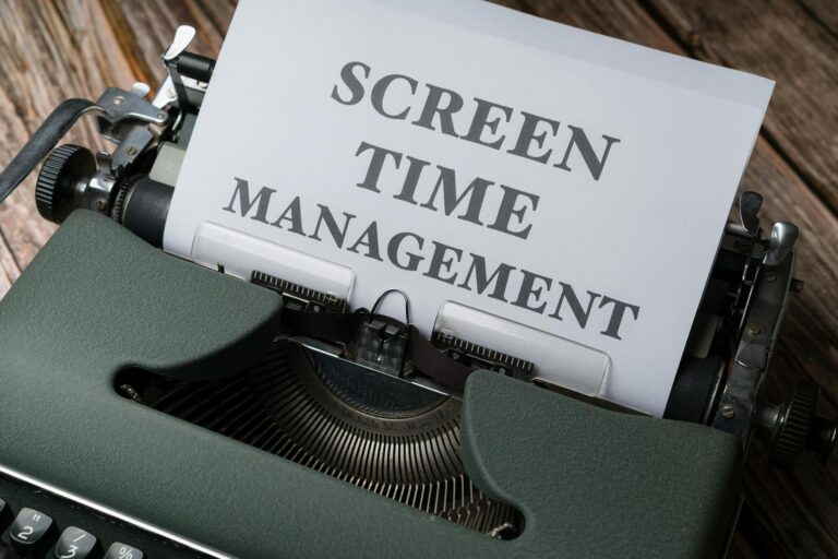 How to use screen control features for online movie events - Featured image