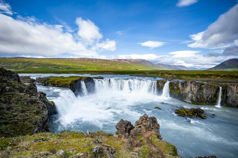 Must-See Ensemble Casts Coming to Theaters in 2025 - Featured image