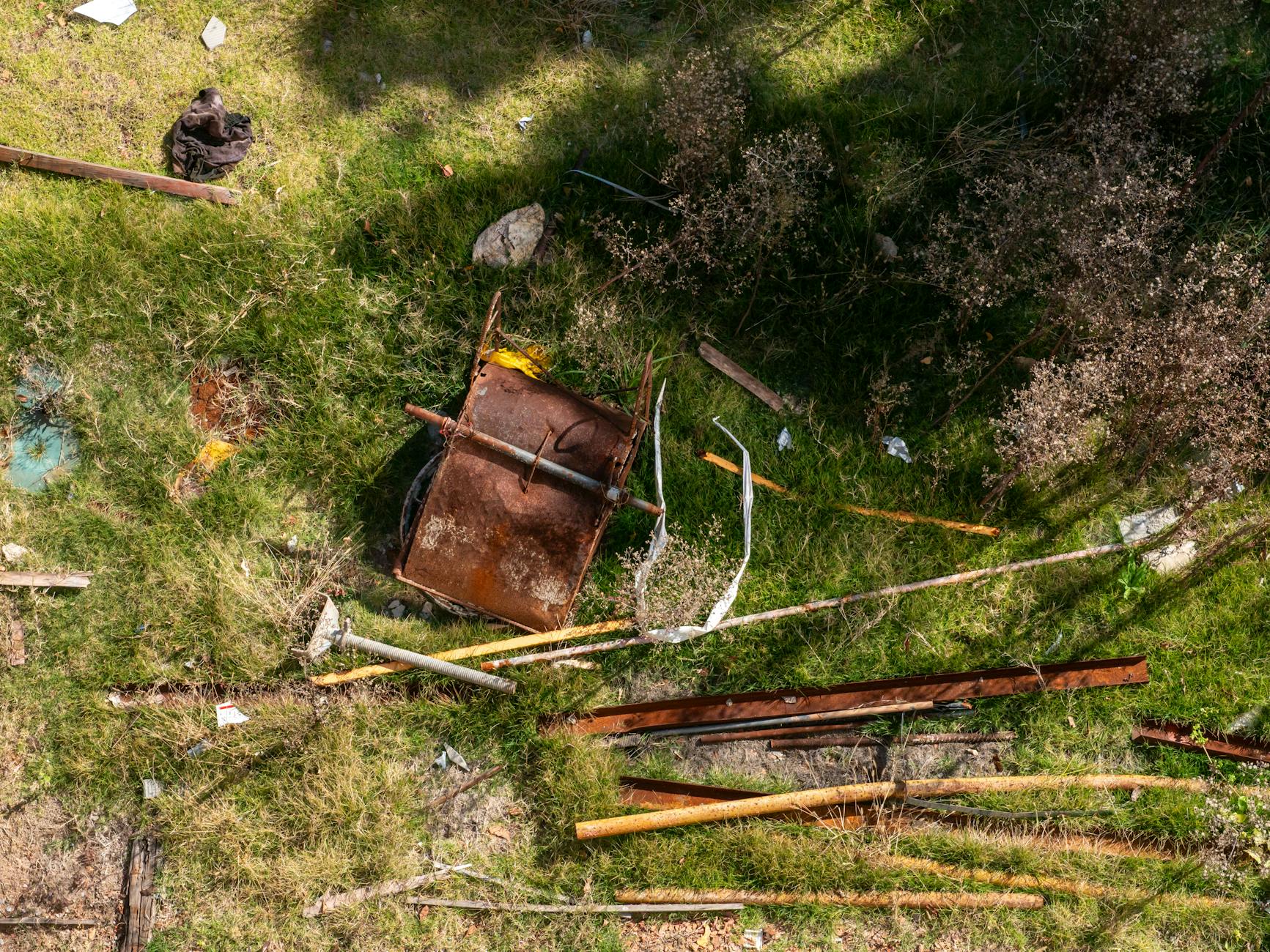 Psychological Impact of Physical Objects in Independent Horror Cinema