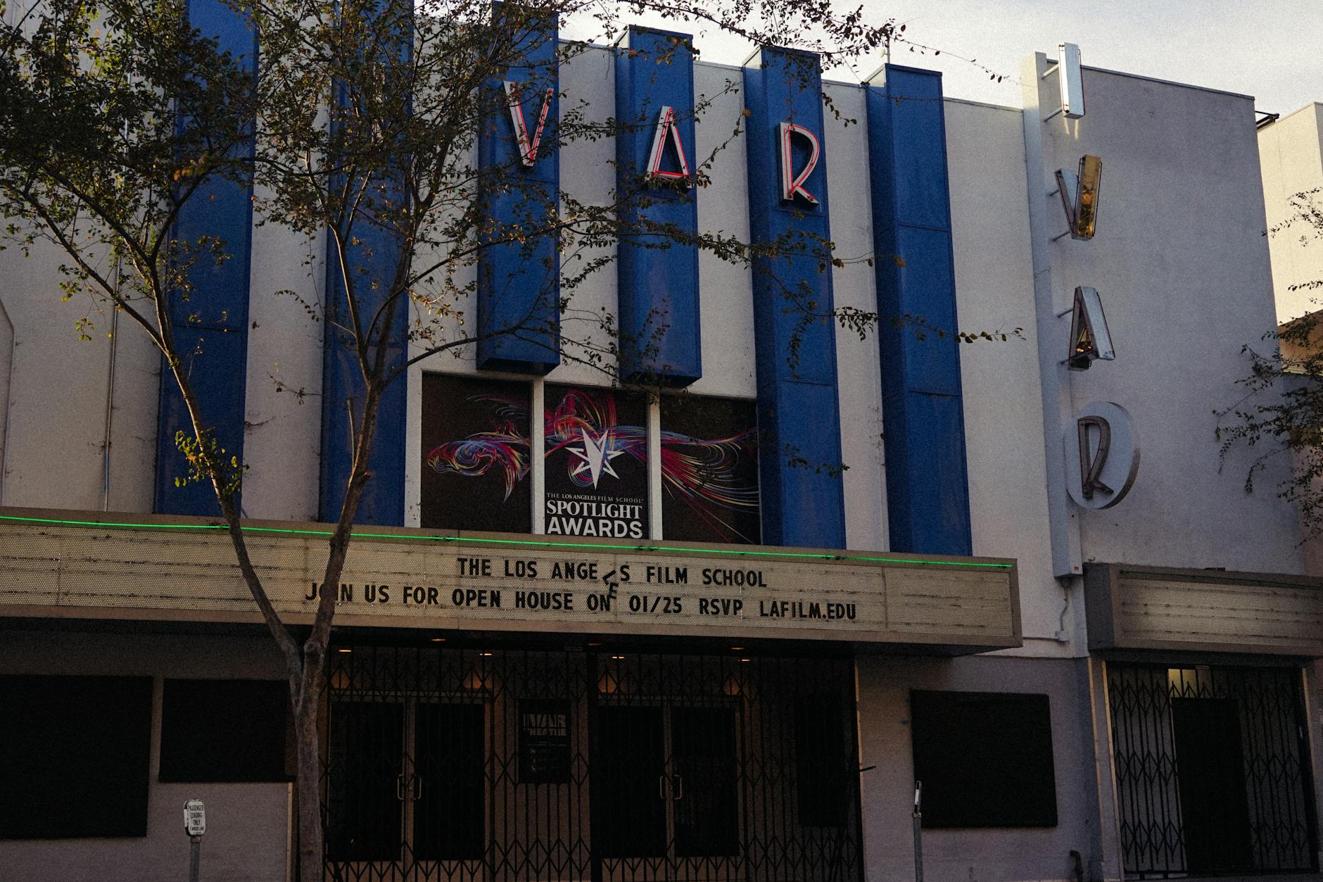 The Educational Value of Movie Trivia for Film Appreciation