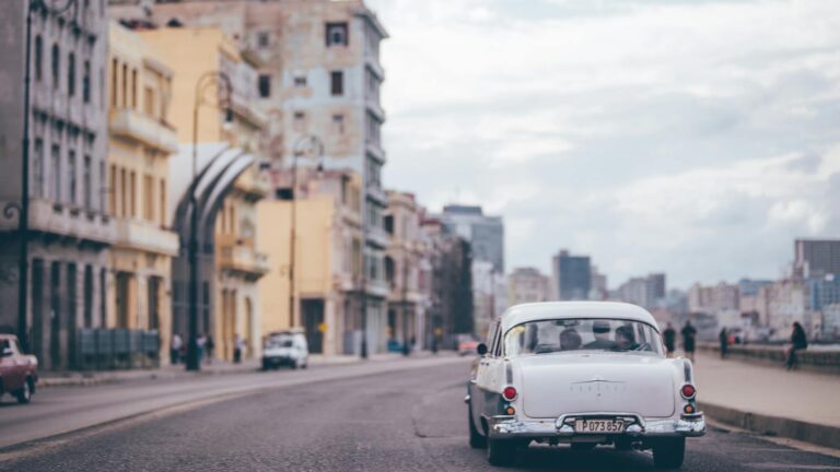 Top 10 Documentaries You Must See - Featured image