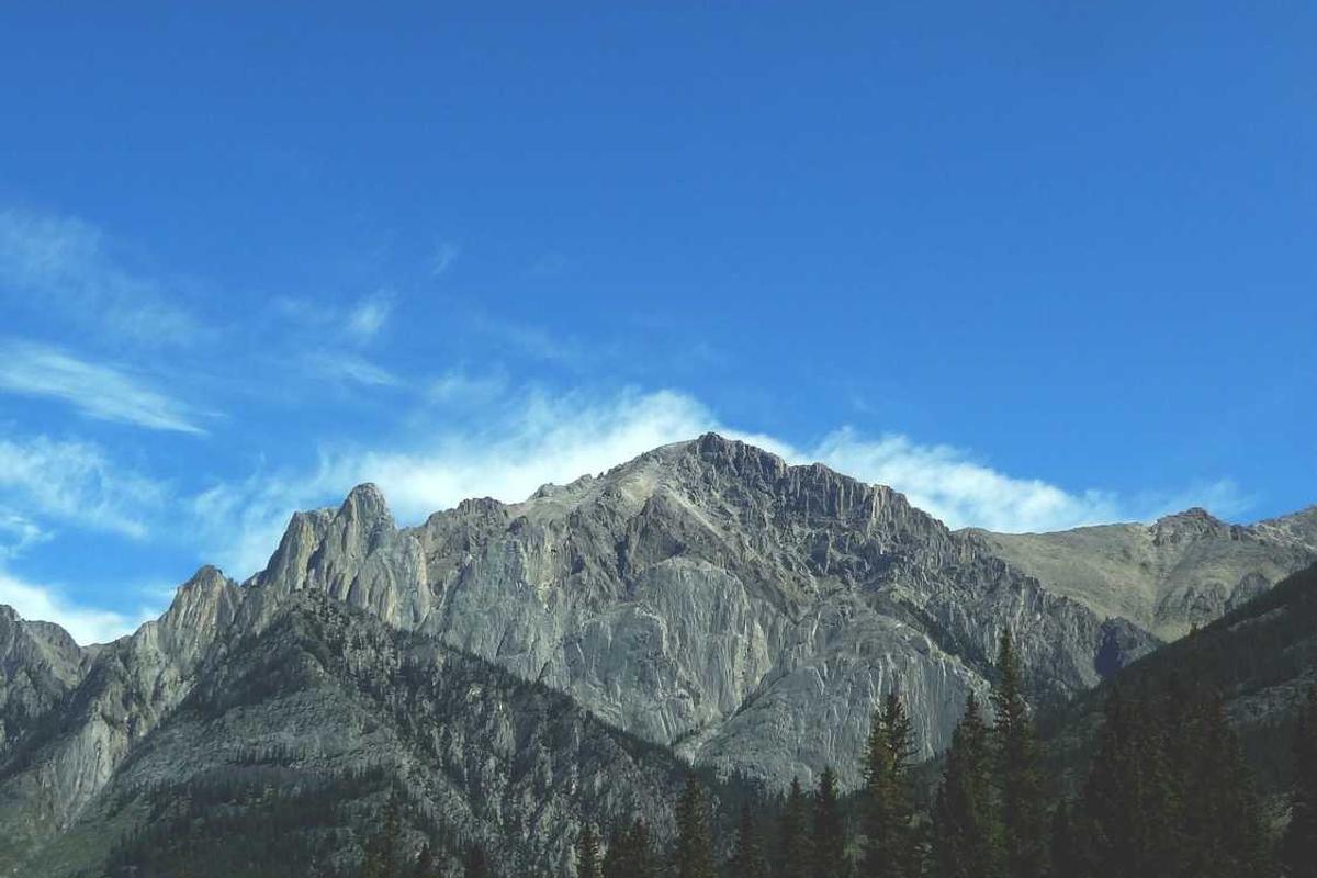 Understanding Drug Use and Language in the Smile 2 Rating