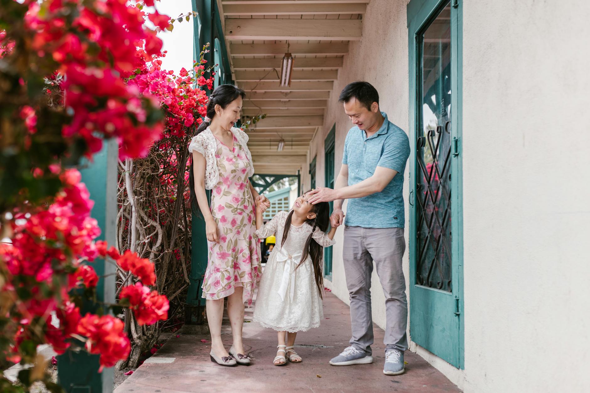 What Parents Need to Know About Flight Risk Content Ratings and Age Appropriateness