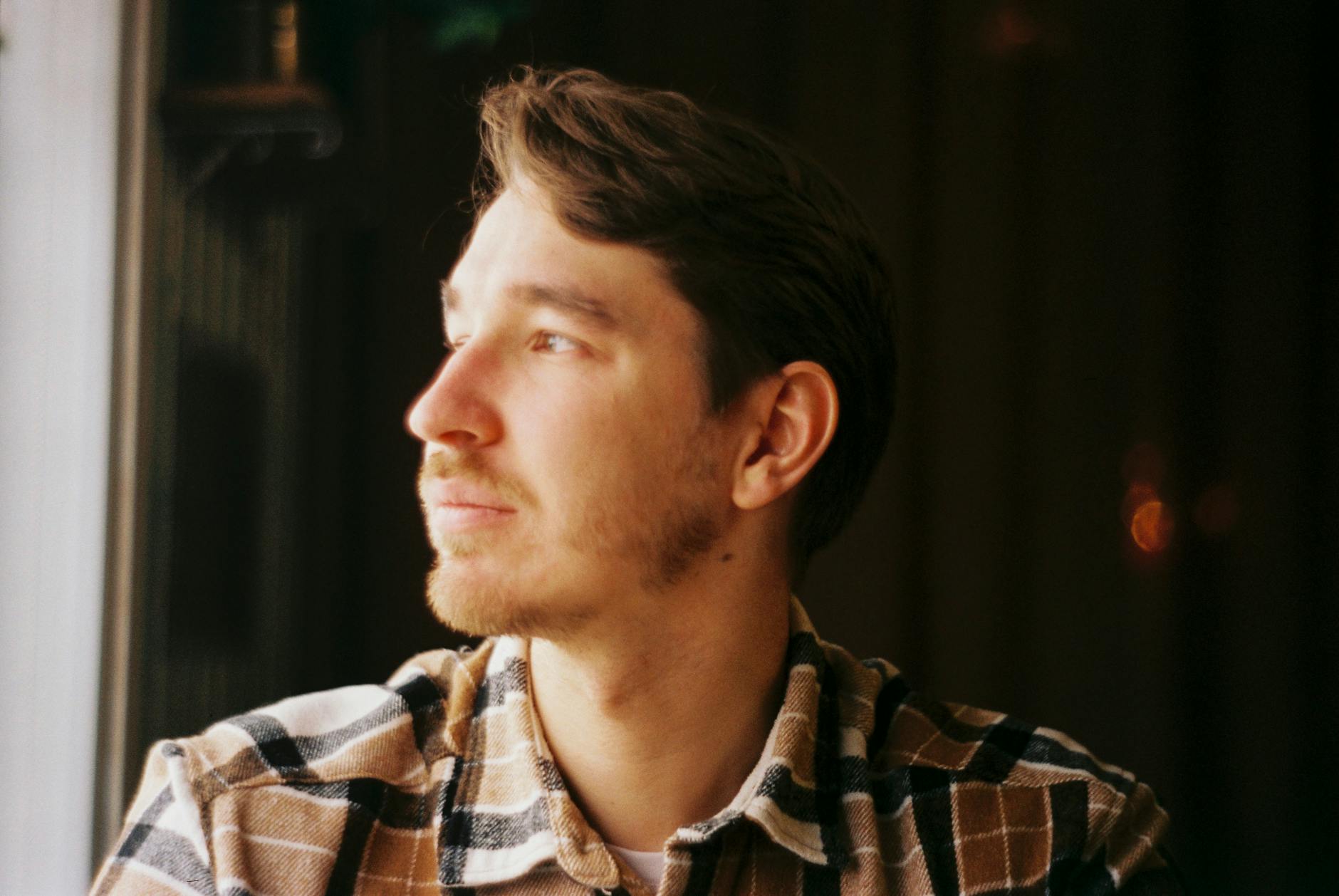 Why Does Avatar Look Different in Theaters Compared to Streaming Services?