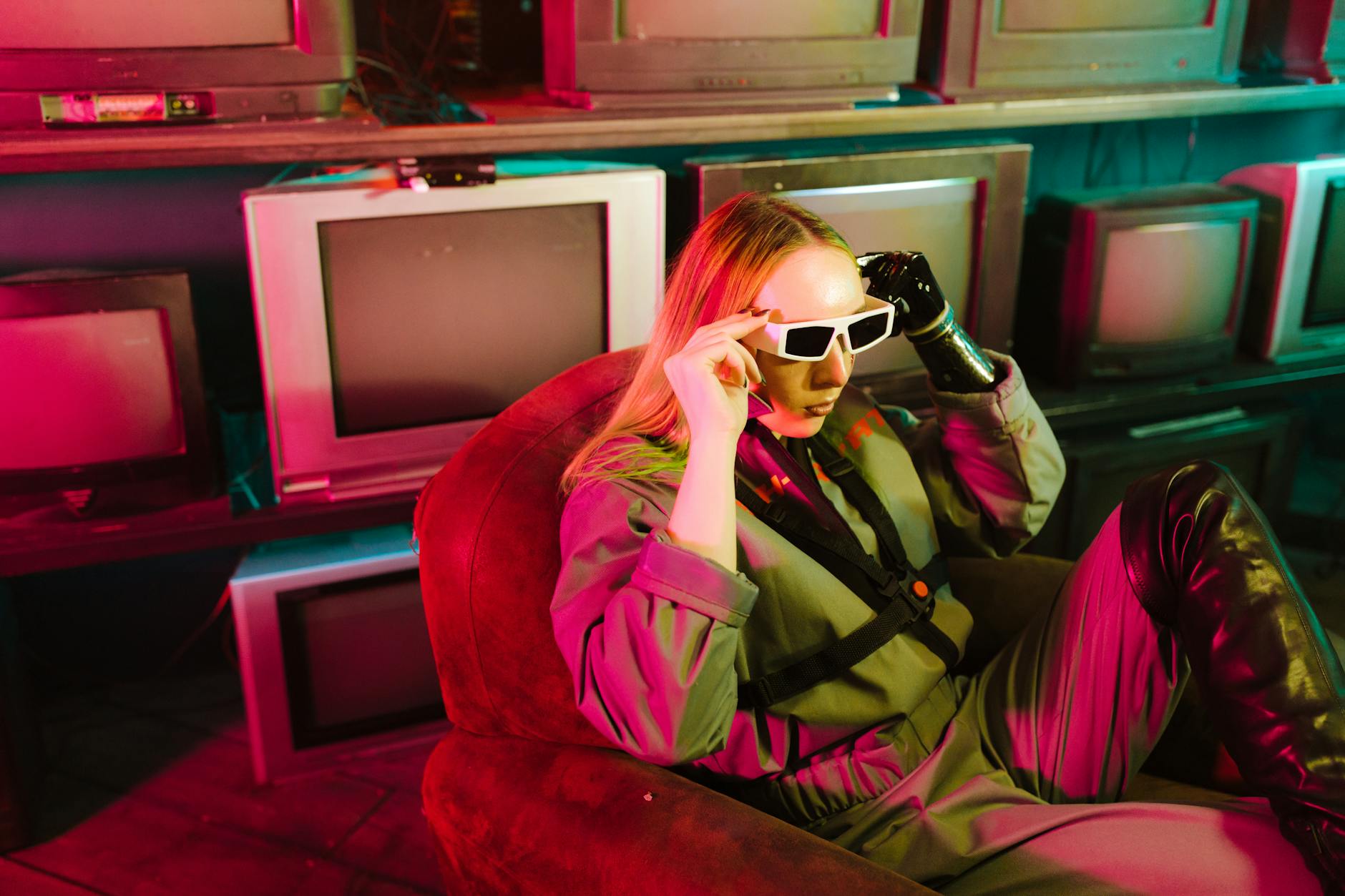 Why Have Dystopian Themes Become So Prevalent in Modern Cinema?