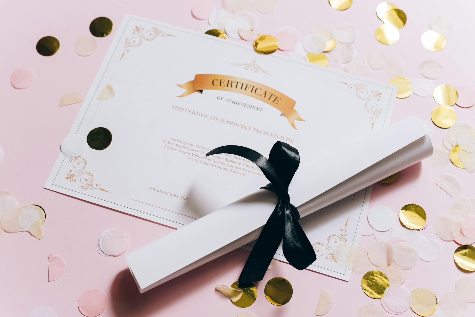 Critical Acclaim and the Cascade of Award Recognition