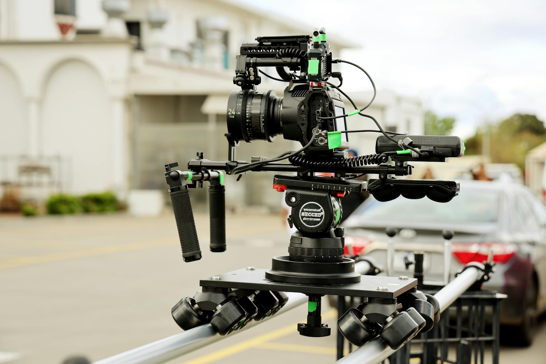Film Critics Tracking - Film Critics Are Tracking Which Movies Could Surprise in the Best Picture Catego