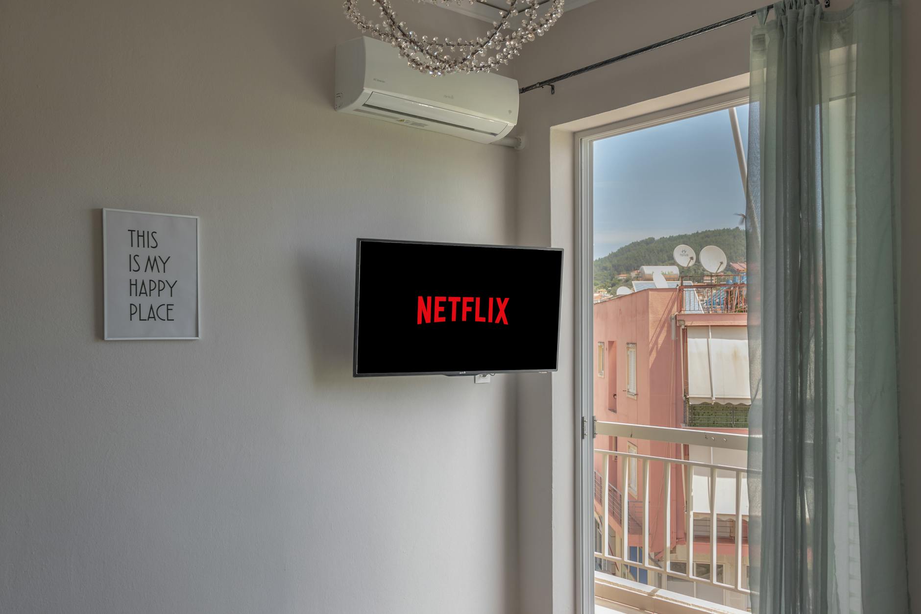 Netflix Is a Joke Fest 2026 and the Live Comedy Pipeline