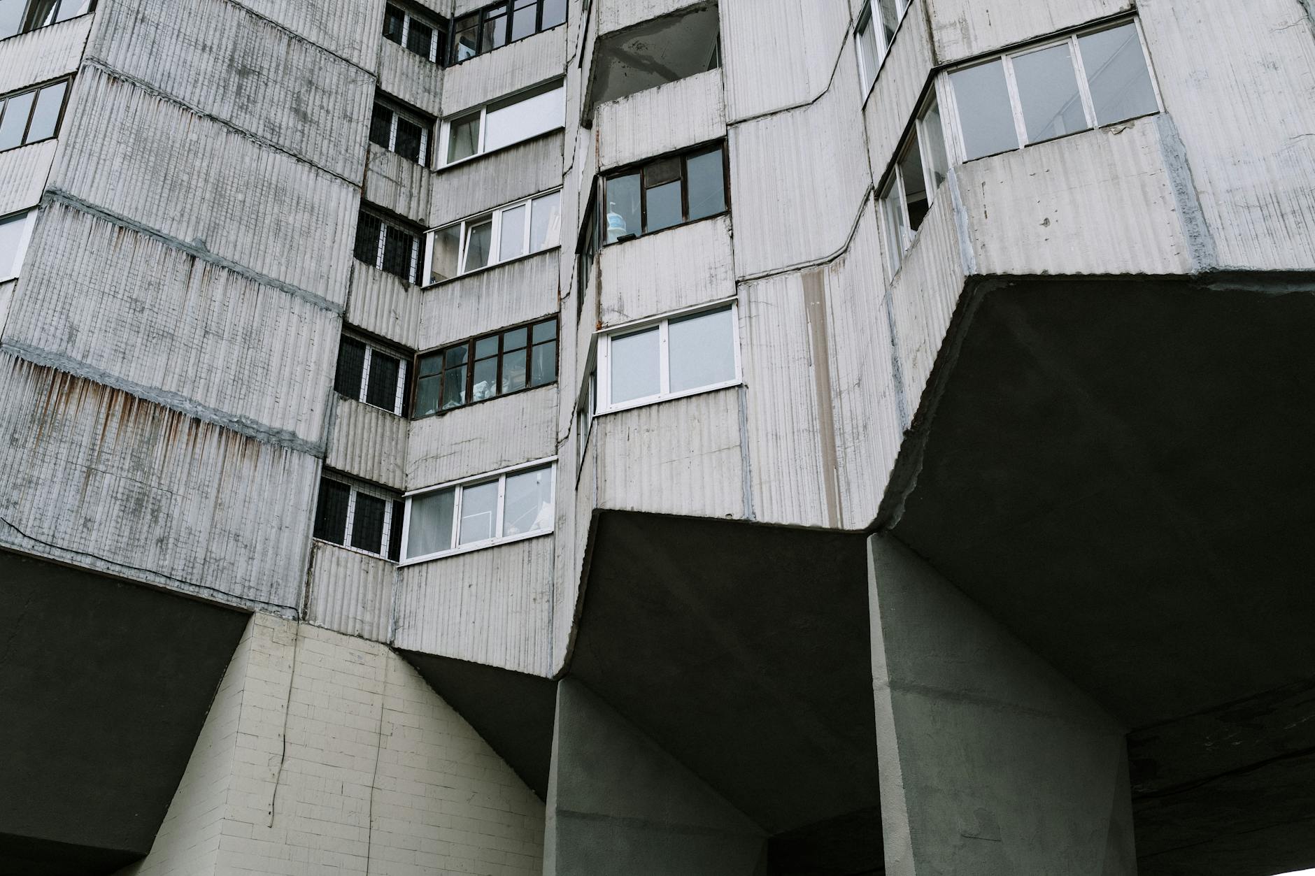 Understanding The Brutalist's Metacritic Score of 90