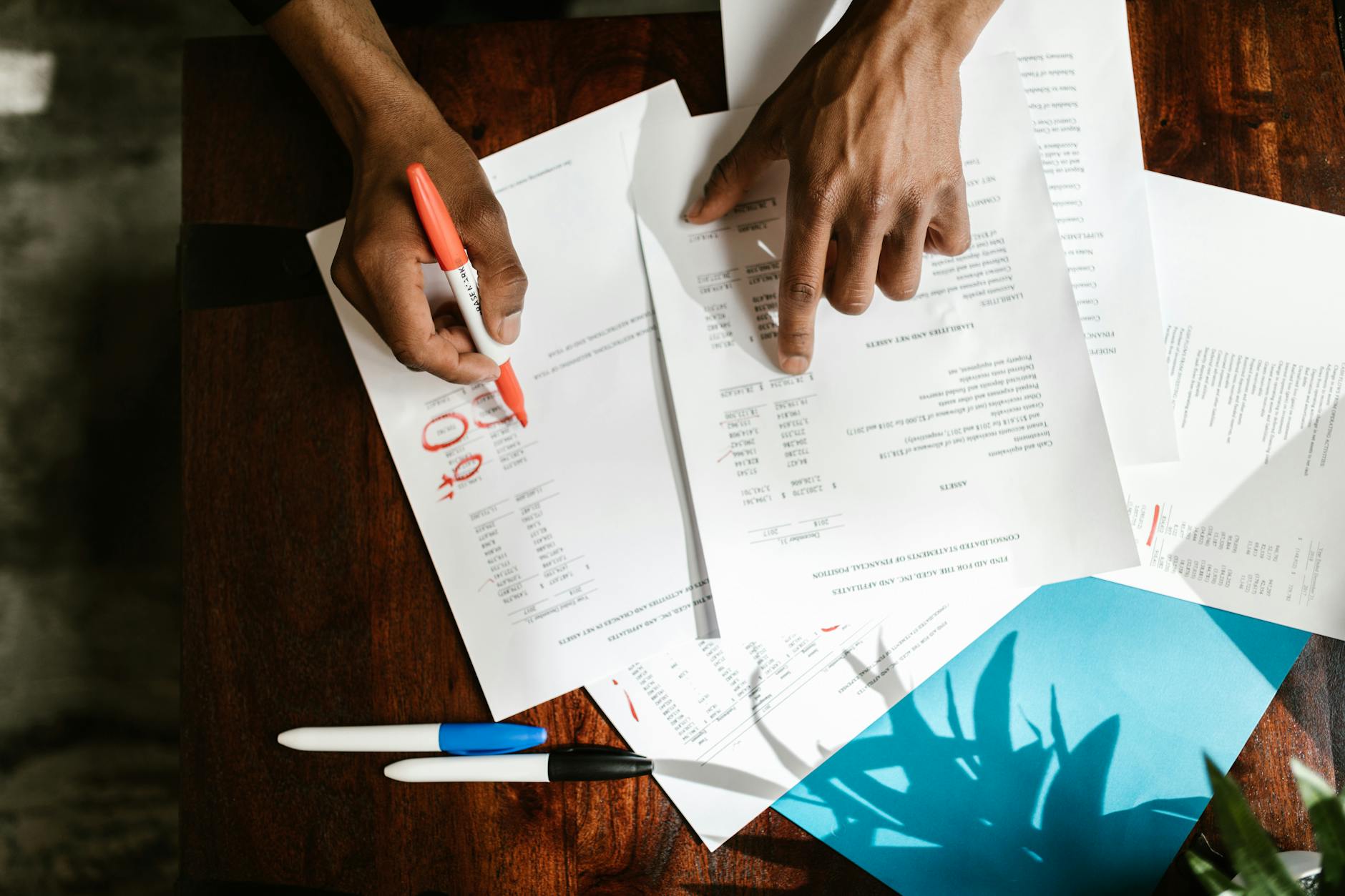Understanding the Gap Between Critical Reviews and Audience Ratings