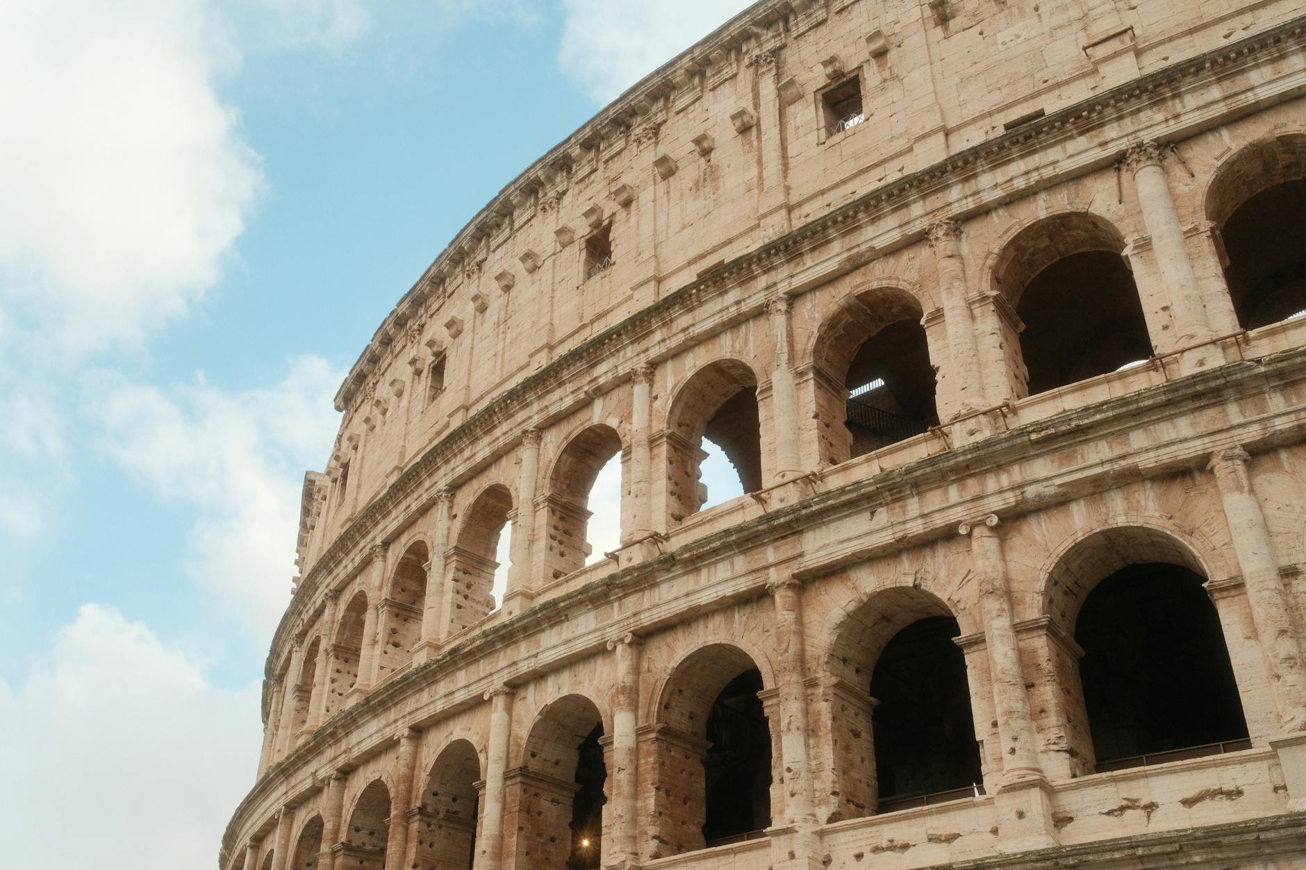 What Critics Actually Said About Gladiator's Strengths and Weaknesses