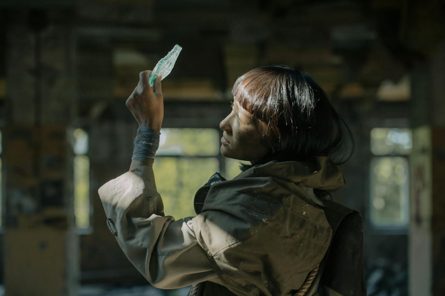 What Specific Aspects Did Critics Find Most Compelling?
