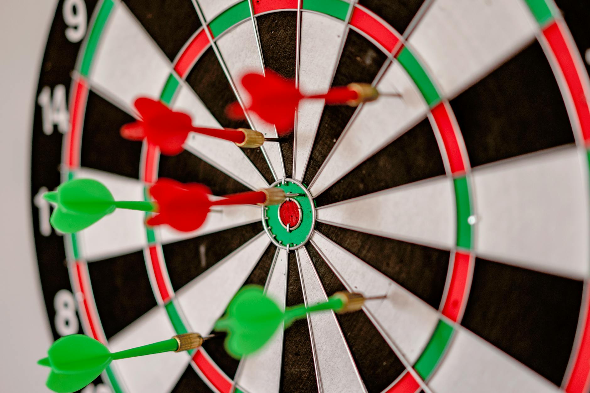 How Do Metacritic Scores Measure Critical and Audience Reception?