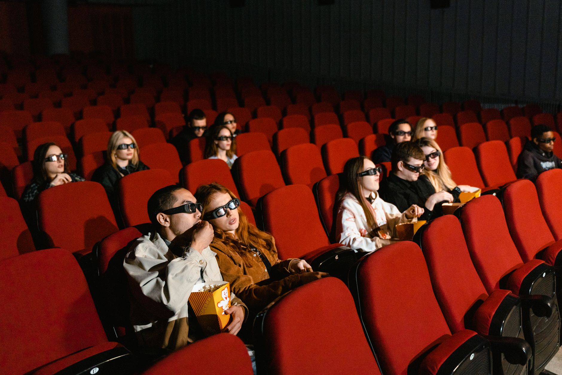 Authentic Viewer Ratings Guide Your Best Weekend Movie Choices - Featured image