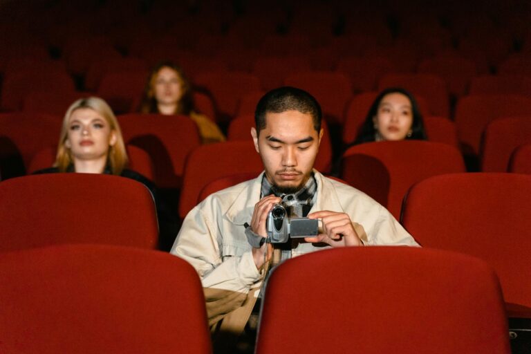 Best New Comedy - Best New Comedy: Everything Viewers Are Searching for Right Now