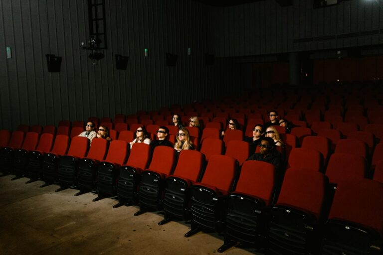 Cinema Comeback Know - Cinema Comeback: What to Know Before You Watch