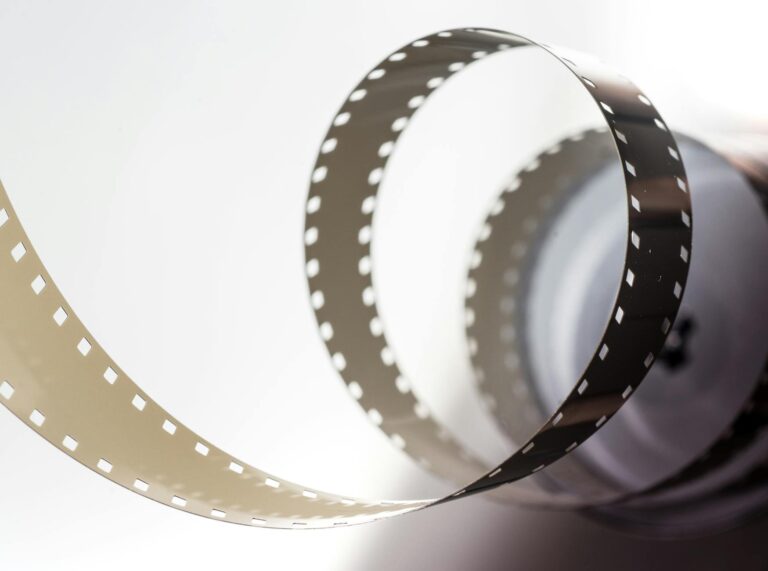 Movie Memorabilia Search - Movie Memorabilia: Search Questions Movie Fans Are Asking