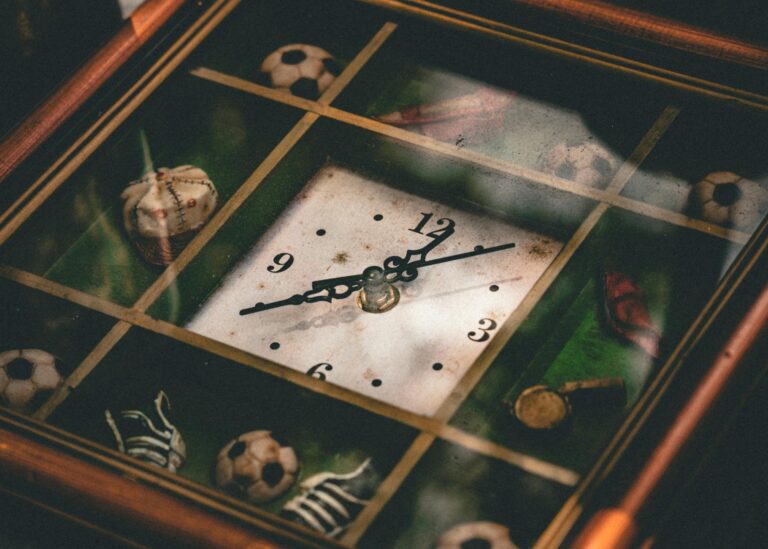 Movie Memorabilia Watch - Movie Memorabilia: Where to Watch and What to Expect
