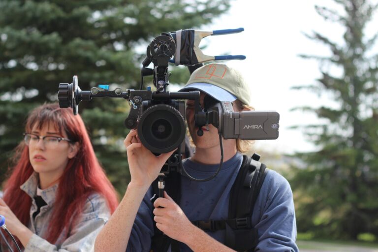 Movies Filmed South - Movies Filmed in South Dakota: Latest News, Reviews, and Audience Buzz