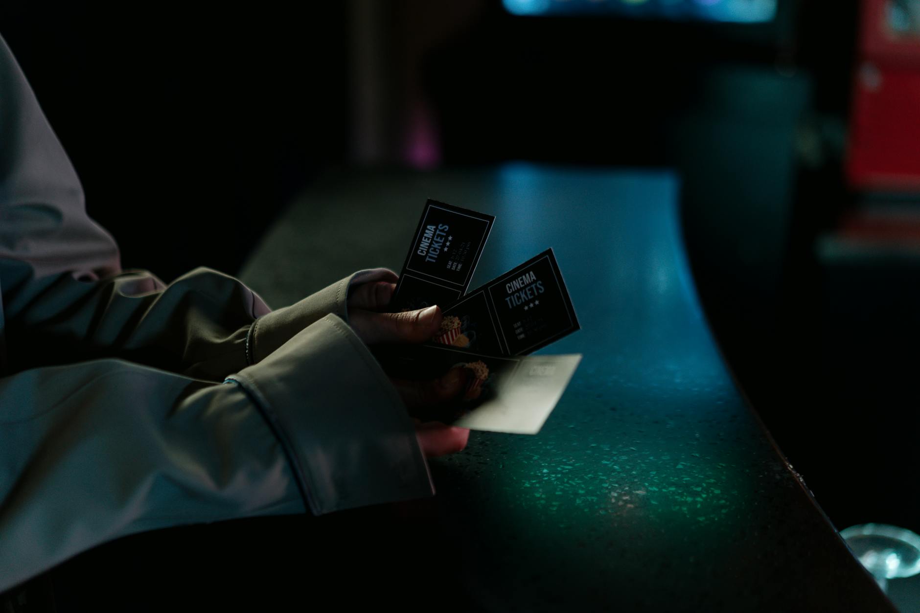 WHERE CAN YOU ACCESS LIONSGATE MOVIES ANYWHERE AND HOW DO THE PLATFORMS COMPARE?