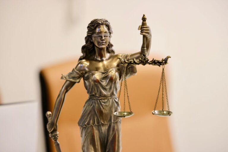 The Law and the Lady Confrontation Scene Breakdown - Featured image