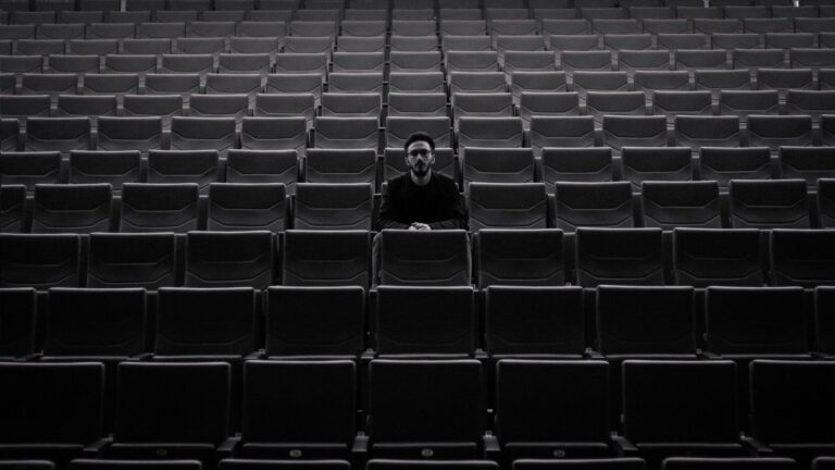 The Reluctant Fundamentalist Death Scene Explained - Featured image