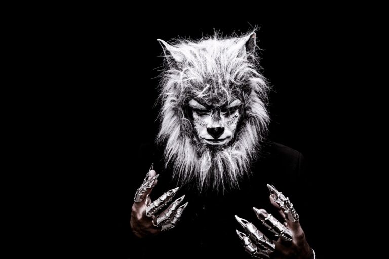 The Wolf Man Opening Sequence Breakdown - Featured image