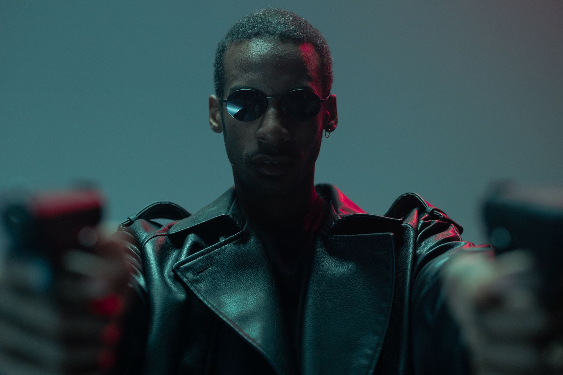 The Matrix (1999) Movie Runtime: Length, End Credits, and Available Versions - Featured image