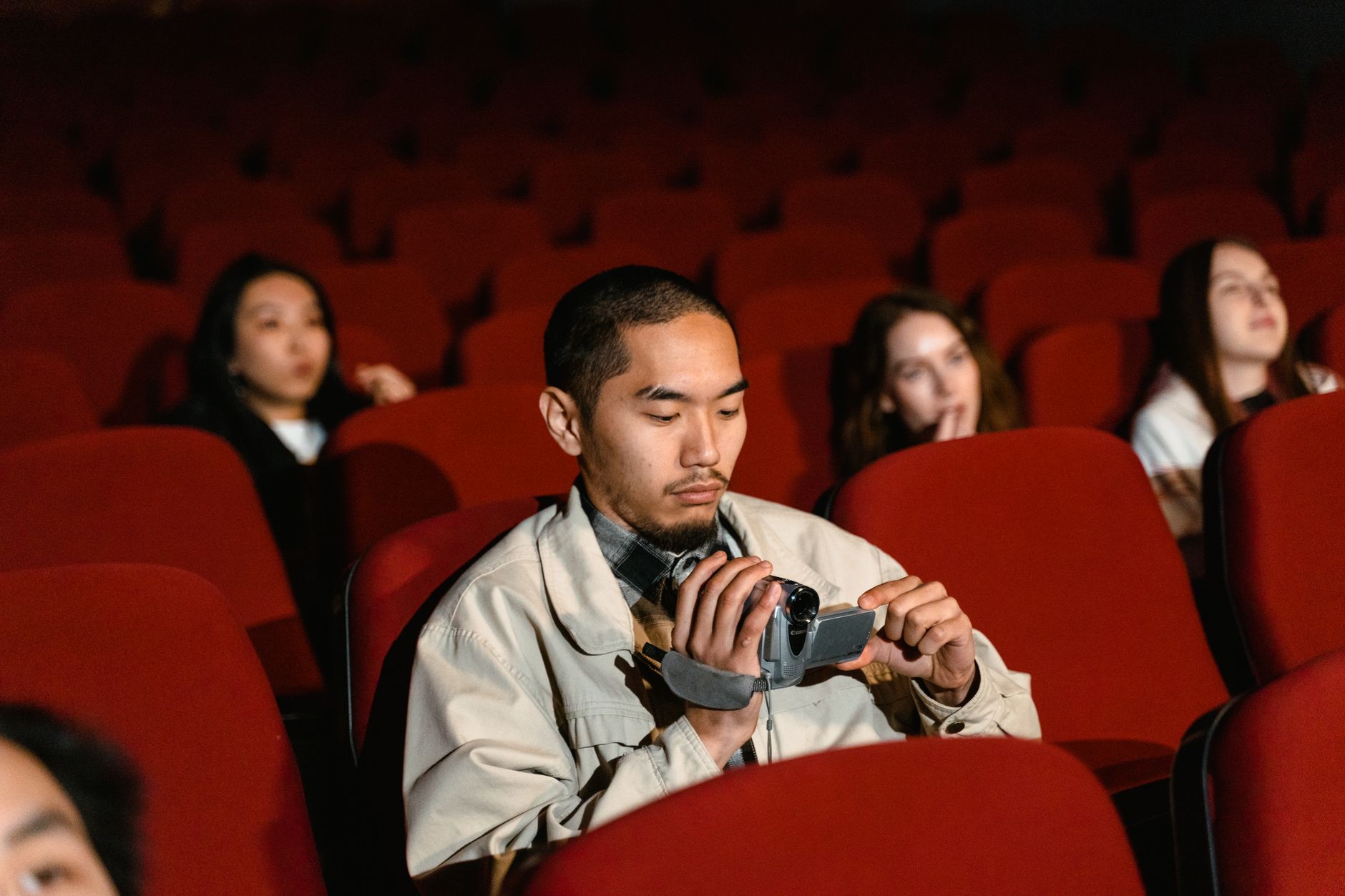 Where Can You Watch Forrest Gump (1994)? Check Streaming, Rental, Purchase, and Legal Free Options - Featured image